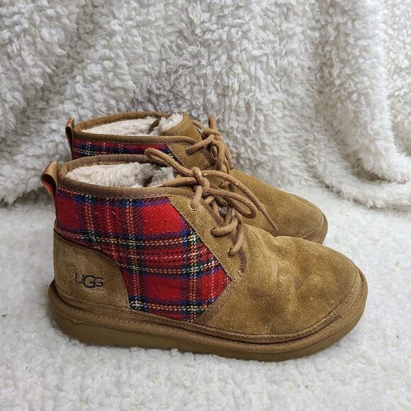 UGG Nuemel Classic Tartan Laceup Ankle Boots sz 38 - Picture 1 of 7